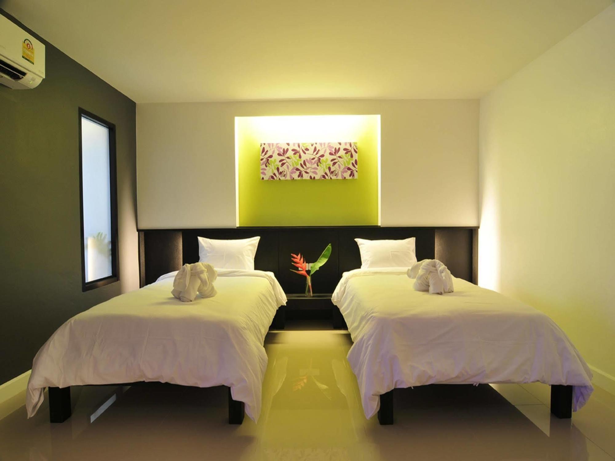 @24Boutique Hotel Накхонситхаммарат Экстерьер фото